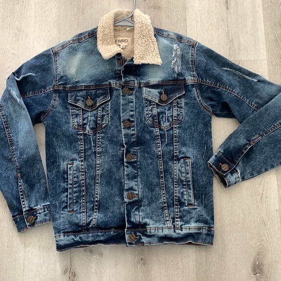 FWRD denim jean jacket size Small Sherpa‎ collar distressed buttons fly stretchy - Picture 2 of 16